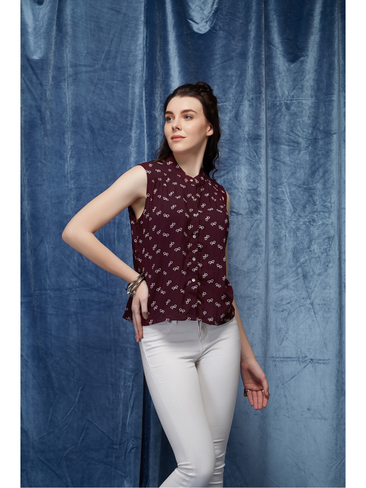 Maroon Bow Print Sleeveless Shirt